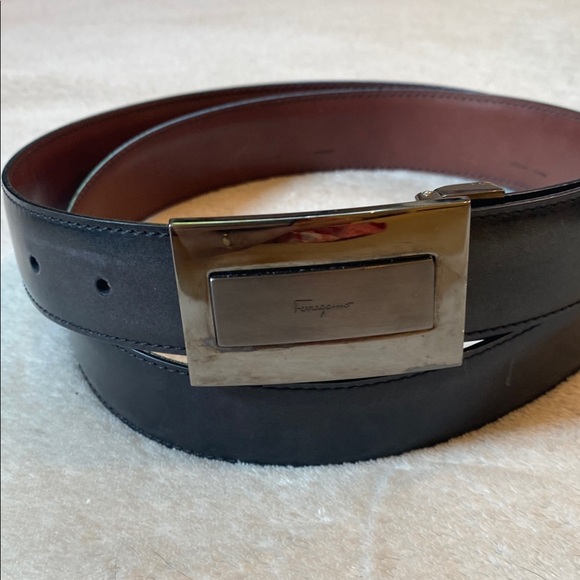 Ferragamo men’s dark gray leather belt darkened silver...